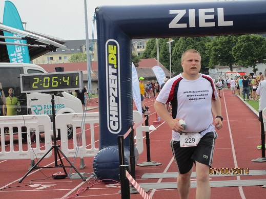 Dirk Staab nach 3 von 5 Etappen beim Brüder-Grimm-Lauf 2014 (82 km)