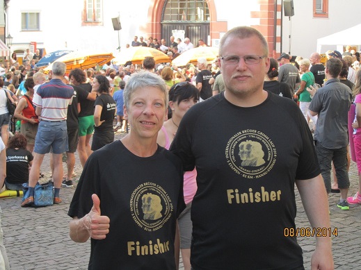 Marlen und Dirk als Finisher über 82 km 