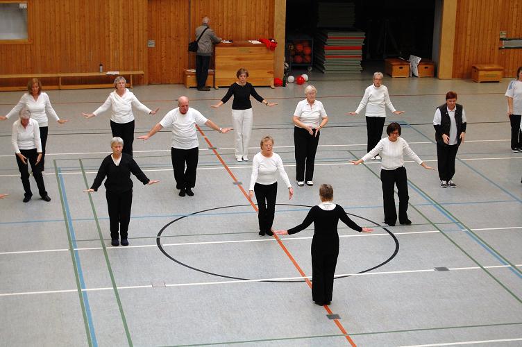 Turnschau_2011_3_Qigong2